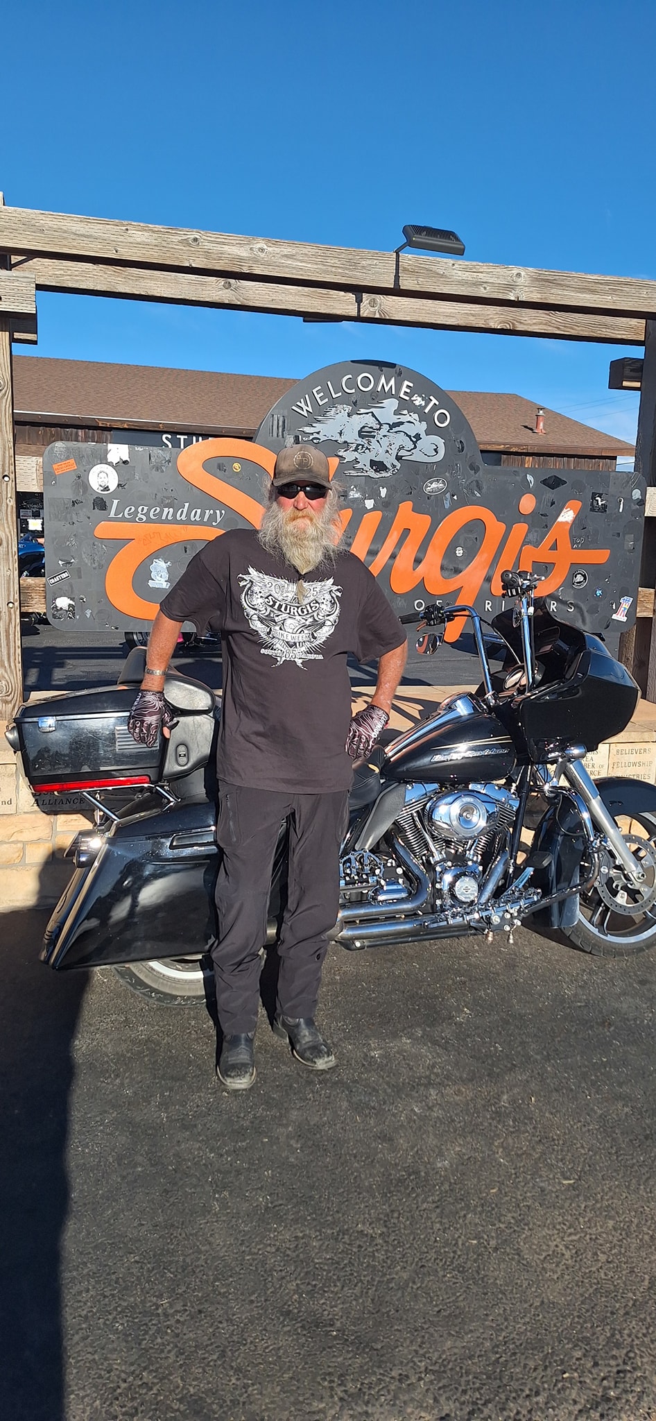 Motorcycle towing expert Mike 'Wolf' Wilfong - Bearded Biker Rescue Longmont CO